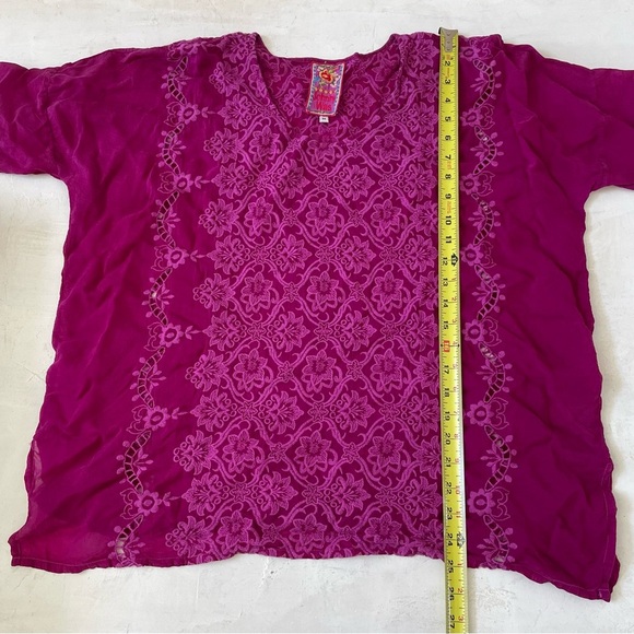 Johnny Was Top Blouse Magenta Lace Crochet Embroidered Eyelet Boho Bohemian M - Picture 7 of 7